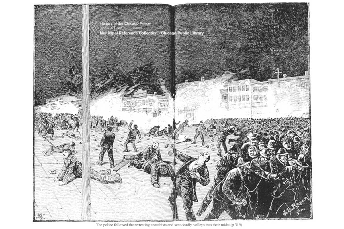 Recreación de la represión policial en Chicago durante la manifestación de los trabajadores en el 1º de mayo de 1886